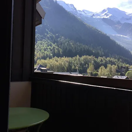Chamois Blanc / * شامونكس